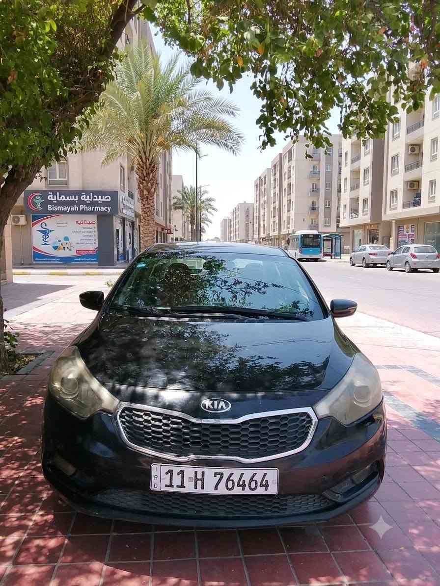 فورتي موديل 2015 وارد أمريكي حادثها جاملغ خلفي وقبق الصندوق شواصي لغود مكفولات محرك 1800 دوش المرغوب كير محرك مكفولات تخم تاير صدر امامي خلفي كله جديد دوشمه عام سياره جاهزه من كلشي شرط شاشه كامره تحكمات تبريد ثلج السياره بسمي سنويه رقم بغداد ومكاني سعر مناسب جدآ 93 شراي يتصل ***********
