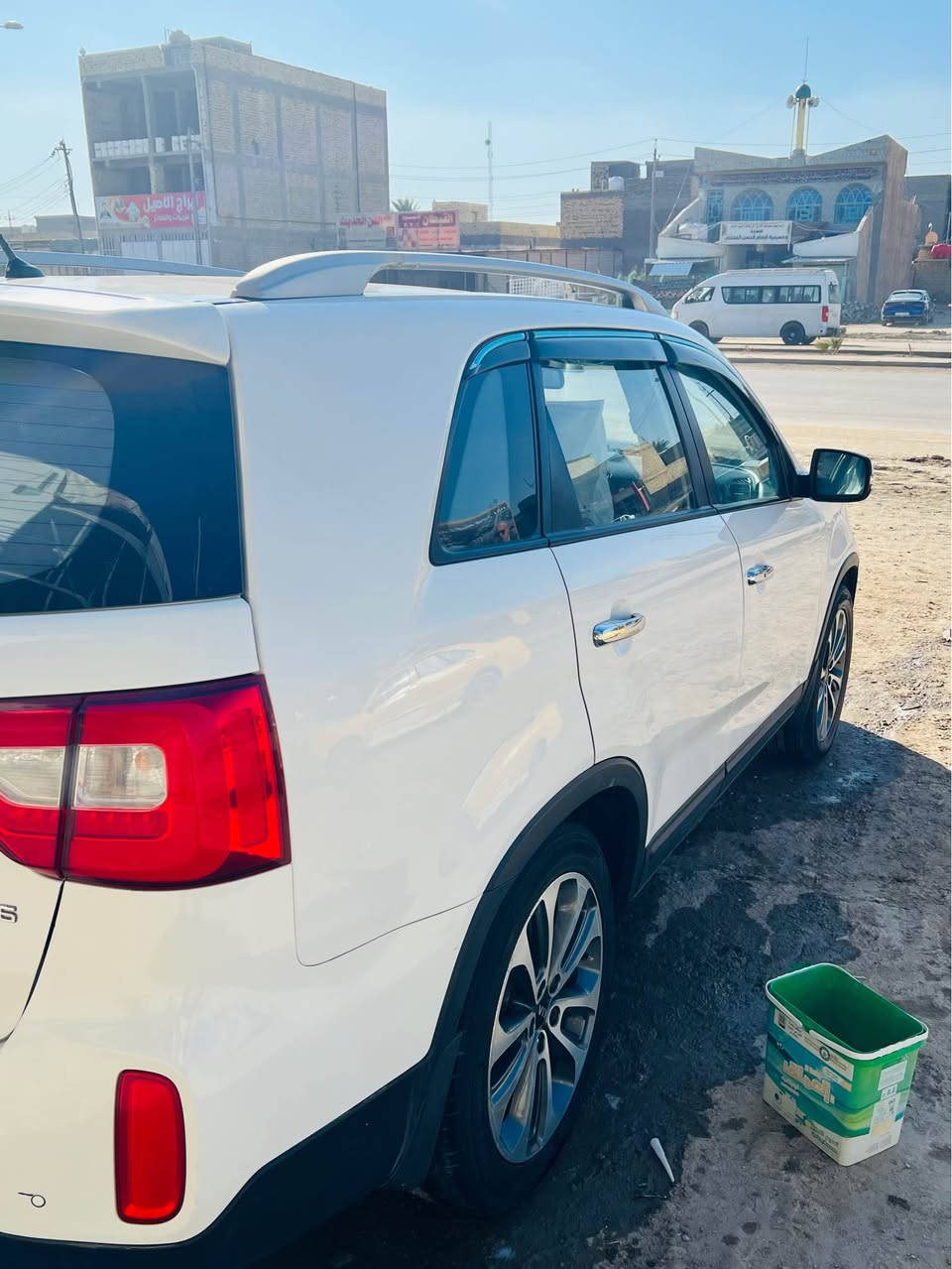 السلام عليكم

سورنتو 2014 

خليجي .. 

محرك 6 سلندر 

فول فول قابوط موصفات .. 

سقف   بانوراما .. 

تحكمات .. 

حساسات امامي خلفي .. 

مري شفط .. 

ترحيب بيبان .. 

بصمه ابواب .. 

يدات نيكل .. 

7 ..راكب .. 

ماشيه 185

سنويه جديد .. 

رقم بغداد انگليزي .. 

بيه شبر بارد باب السايق 

مكان السياره الحله..

مركز المدينه.. 

سعر200 اوبي مجال 

*********** اتصال + وتساب حلة, بابل
