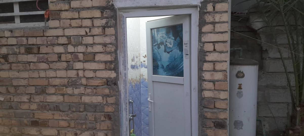 سلام عليكم
بيت للبيع في منطقه حي الميكانيك ✅
زراعي سند 25 مشمول بتطويب  مساحته 200م ✅
يتكون من غرفتين وصاله ومطبخ وصحيات ✅
البيت نضيف ومرتب سعره41 وبي مجال للشراي ✅
 مثل ما موضح بصور ✅ رقم الهاتف ‏‪***********‬‏
