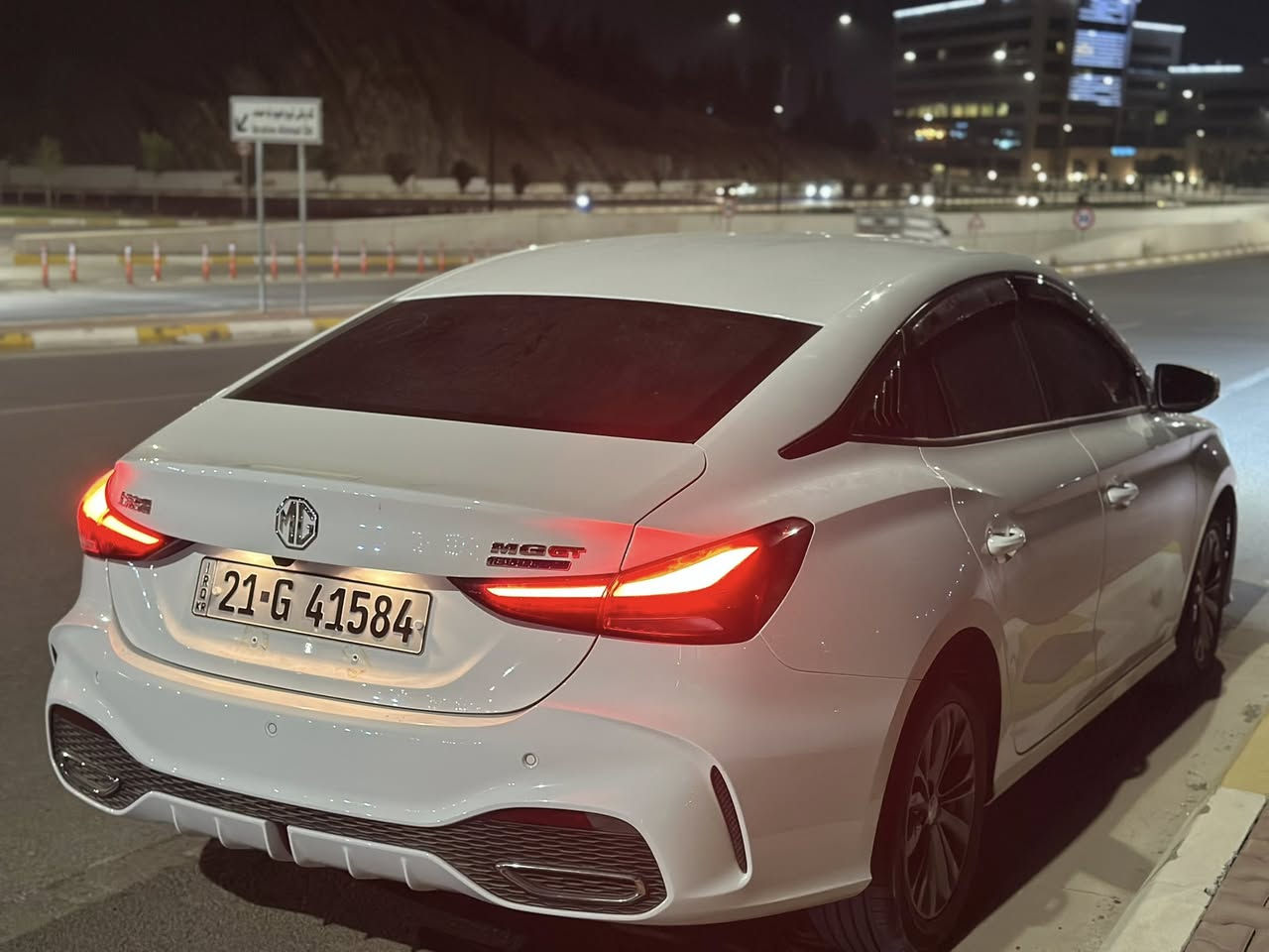 mg gt مانگی دوی 2025 وەجبەی یەکەم
 دەرەجە یەک  فولی  بێ سلایت 
سەیارەکە 11 هەزار ڕۆشتوە بە ناوی خۆمەوەیە  وەجبەی یەکەمی شاشە ئەکتیڤە بەس ڕۆنی moutul تێکراوە
هیچی پێوە نیە نوقتەی نیە بۆ دەستی خۆمم کریوە زەختی لێ نەکراوە 
پلاکی لە یەکەم دەقەوە گۆراوە پلاکی شەریکەی ماوە بەرگە 
کوشنو گاعیو لەزگەو نیکلو کامل جوانکاری بۆ کراوە

  سعری 117$ معامەلەیەکی کەم 
0772 105 3477
