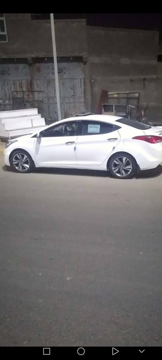 الانتره موديل 2013 خليجي مكينه 1800
جاهزه مكينه وگير وتبريد وحدايه رقم مثنى دولي بسمي
السعر 108 وبيه مجال
مكاني سماوه
***********
