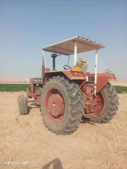 سلام عليكم تنكتر فالفو 1982البيع وضع شركه محرك مفتوح مره وحده كير اكسل ولفرنكسل شركه تخم تاير تنكتر بلادي ما مشتقل رقم الهاتف ***********
