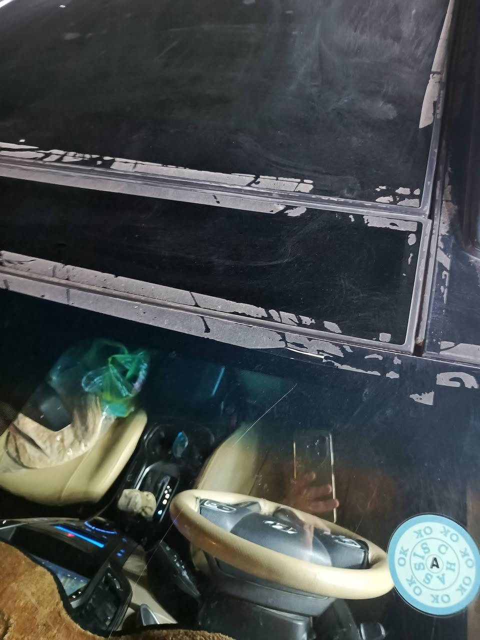 سنتافي فول عدا البصمه
السياره بيه صفحة صبغ واكو تعمير جهة اللغد والتكمه السياره جاهزه من كلشي سبع راكب خليجي كلشي شغال 

تخم تاير جديد رقم اربيل أتريد وكاله أتريد تحويل السعر ١٢٥ العنوان النجف الاتصال ***********
