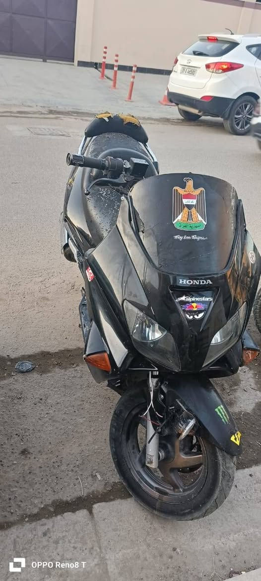 سلام عليكم دراجه فورزه 06 لدراجه خير من الله
الدراجه يرادلها ترتيب فقط كامله من كلشي لكشن يراده دوشمه وترتيب فقط فقط السعر 550 وبيها مجال للشراي
***********
