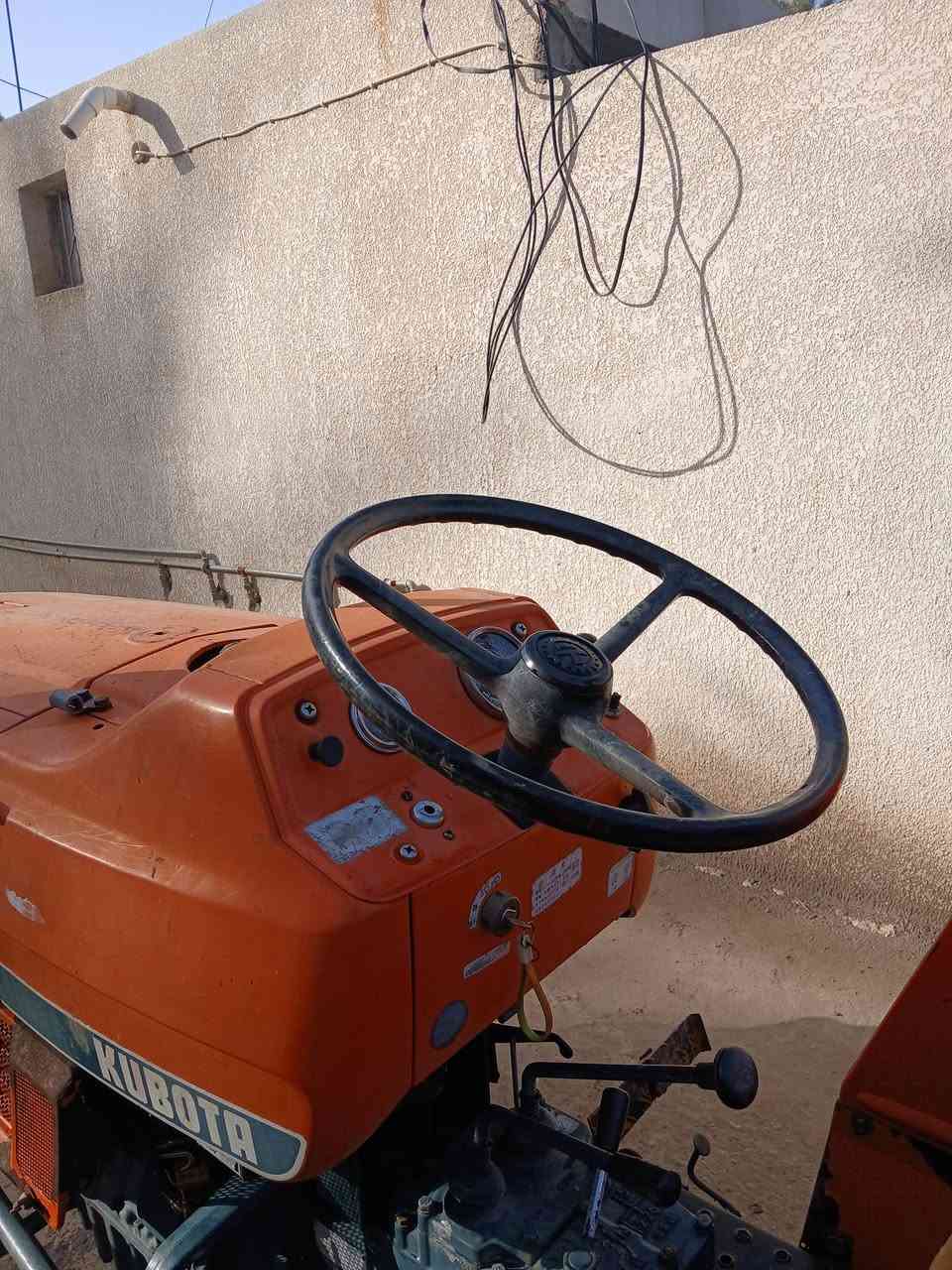 مكينه كابوته اربعه بستم جديده مشتقله ١٣٠٠ ساعه فقط دبل اكسل ابلادي الملحقات رفاسه فقط
العنوان الطارميه زور قرب شركت ابن سينا قرب جامع الاسراء والمعراج 
الاستفسار  اتصل على الارقام التاليه 
***********
***********
