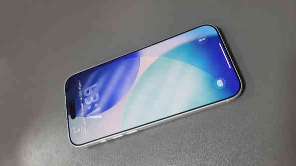 السلام عليكم ايفون 17 برو ماكس اي سيم  ذاكره 256. نموذج m البارحه مفتوح من كارتون مشحون مره وحده ضمانه سنه  السعر مليون و600 مكاني بغداد حي اور
***********
