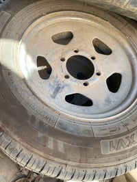 تاير 215/75R15 • جديد جداً • حله طريق النجف