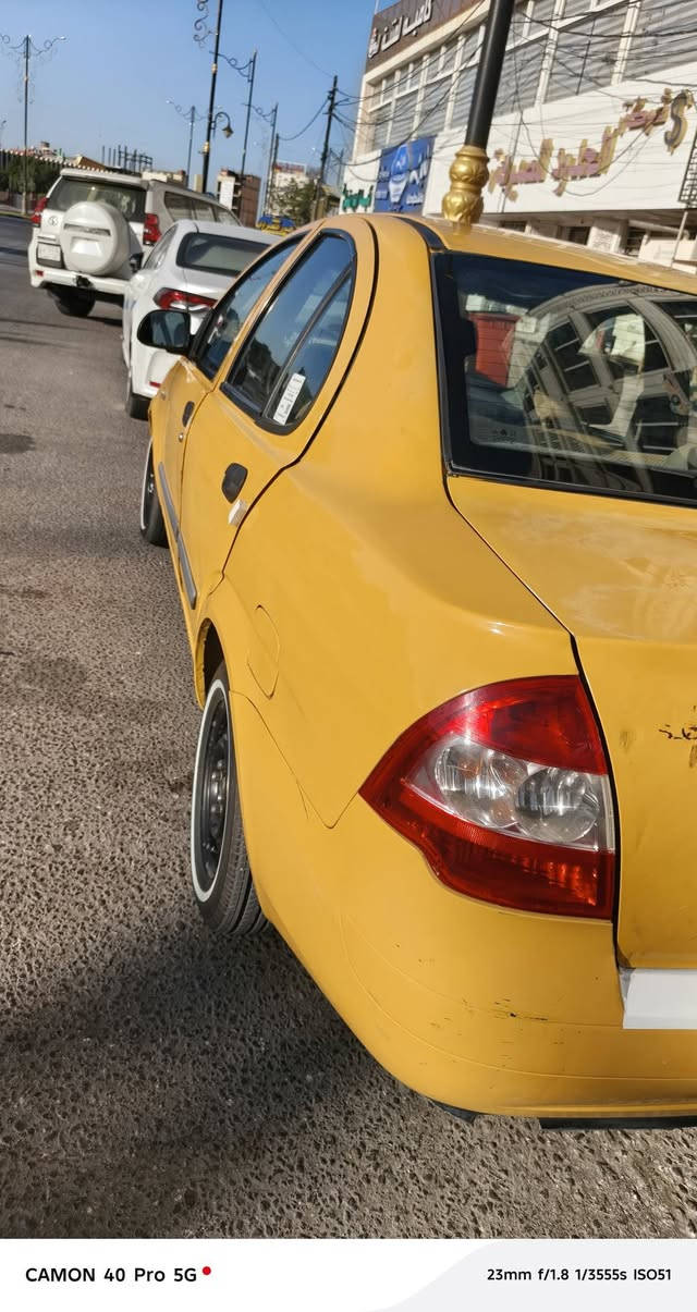 سلام عليكم طيبة موديل 2015 للبيع السيارة نضيفة بدون خياس تبريد ثلاجة وتدفئة تخم تاير جديد السعر 33 وبيه مجال قليل العنوان كربلاء حي الوفاء وراعيه ايضا بكربلاء للاستفسار ***********
