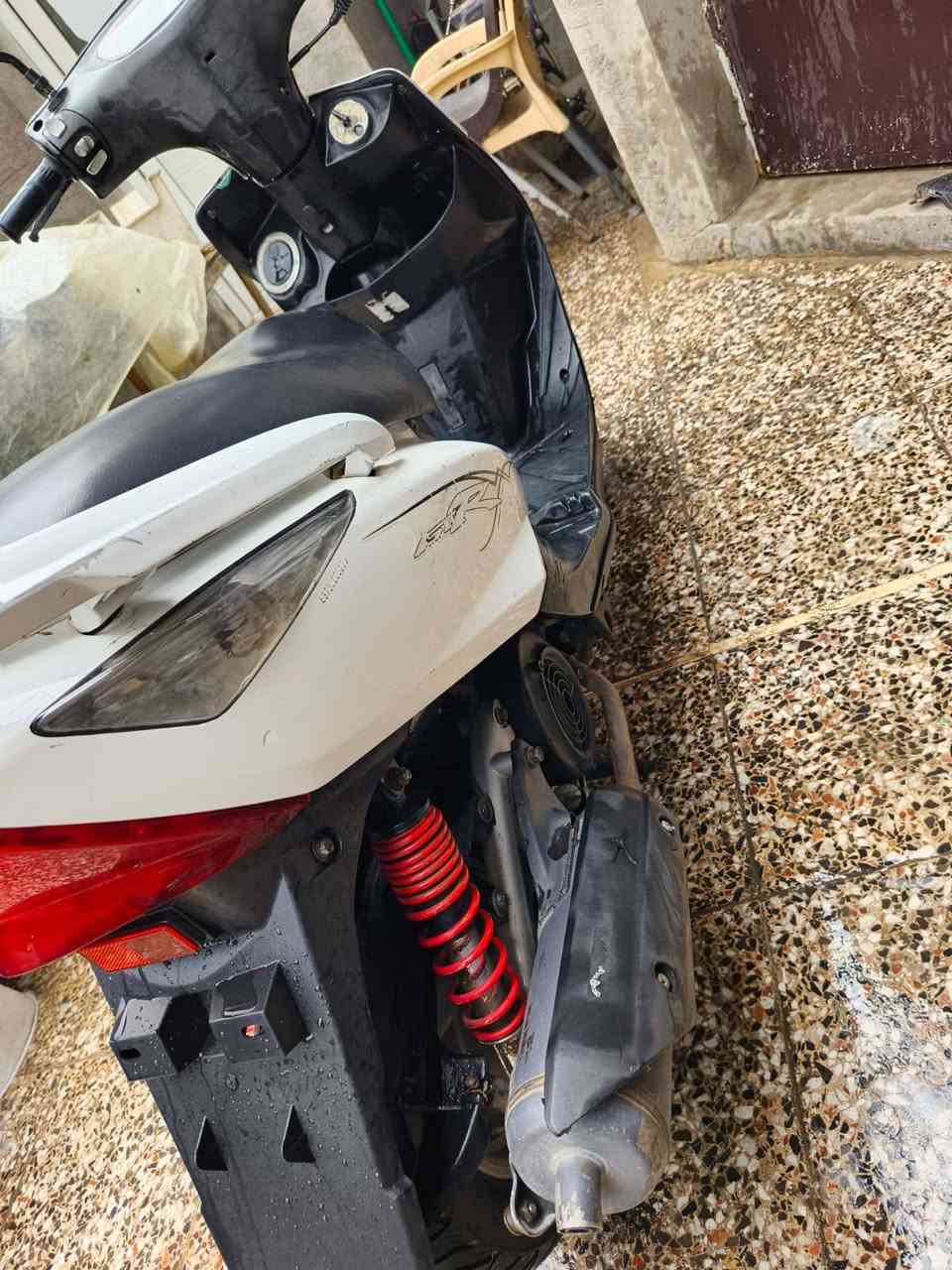 دراجة ثعلب كاملة ب 500 بغداد شعلة


**إذا كنت صاحب هذا الإعلان وتريد حذفه لأي سبب، رجاءا أرسل رسالة إلى الدعم الفني**