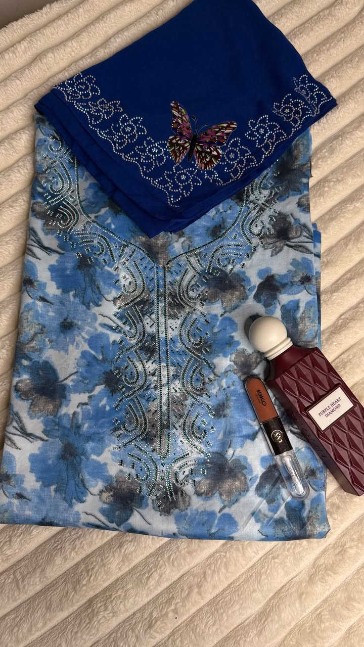 اخر قطع من المخاوير  عليهن تخفيض
مخاوير العيد والغبگات😍⚜️

ابيعهن مفرد او جمله 
قطع يجي 4 متر (كله جديد طبعاً)
شوفو الصور والفديوات القماش كله حرير ايطالي واندنوسي  شك يدوي وستراس وليلو وتطريز بنقشات وموديلات مختلفه من ضمنهن 3 قطع الام وبنتها 

لتفوتوهن راقيات جداً😍✨


**إذا كنت صاحب هذا الإعلان وتريد حذفه لأي سبب، رجاءا أرسل رسالة إلى الدعم الفني**