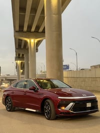 سوناتا 2024 ماشيه 11 ألف فول مواصفات  ماعدا الفتحه حادث خلفي بدون تبدي...