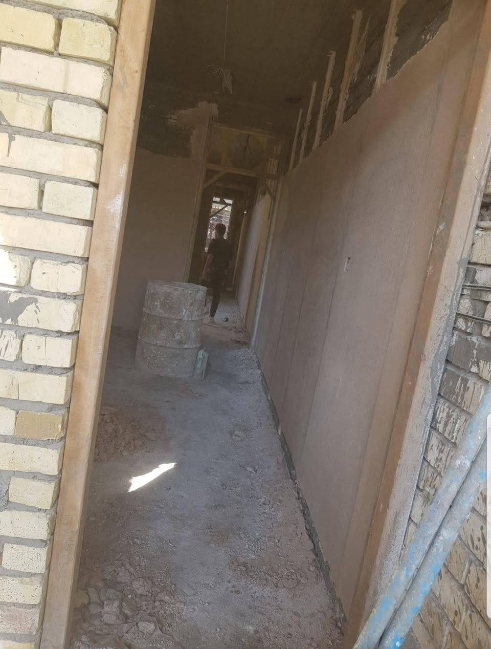 سلام عليكم يوجد خلفه جص بورك في الدوره  ***********
