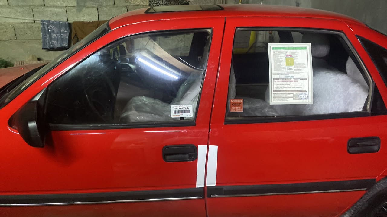 السلام عليكم اوبل فكترا 1991📍
كير اوتماتيك محرك 20كله شرط 
سياره مصبوغه عام جماليه بدون اي معجون وخياس حته هلالت بلادي سياره لوك احله من الصور 
رقم اربيل بسمي شرط التحويل 
سنويه ساقط صار شهرين 
السعر 47وبيه مجال شراي اتصل 
***********
مكاني كركوك
