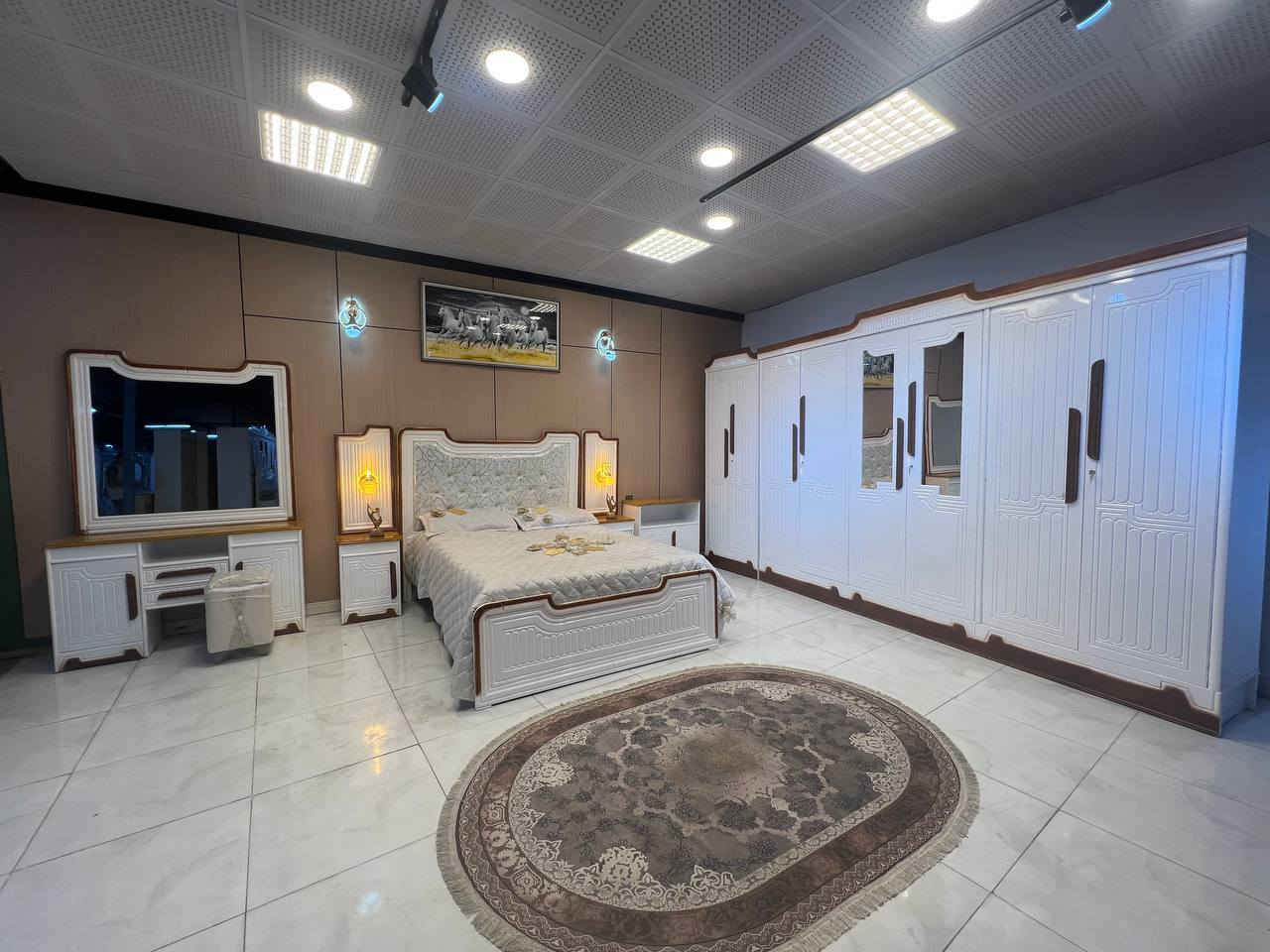 وفرنا لكم مجموعه جديدة من الموديلات الغرف الصاج بتصاميم عصرية وحديثة مميزة ✨ 

مكونات الغرفة
١/ كنتور
٢/ ميز مرايه
٣/ ميز بلازمه
٤ /زاويه
٥/ سرير
٦/ تاج الجربايه
٧/ ناصي جربايه
٨ /قواعد جربايه
٩ /كومديات عدد٢ 
الاضافات حسب رغبة الزبون 
طابوريه
شازلون الجربايه
شد ونقل جميع المحافظات متوفر بأجور مناسبة ✨
شد ونقل مركز بغداد مجاني 
أطراف بغداد 40 ألف 

الأسعار حسب الموديل 
من 950 ألف.. إلى...مليون وربع 

🦩شغل وصبغ  من اجود اعمالنا 💪
.
🤗ويانه غير طلبك يوصل لباب البيت باسرع وقت  سارع للحجز .

☎️للطلب والاستفسار يرجئ ارسال صوره الموديل ومراسلة الصفحه


**إذا كنت صاحب هذا الإعلان وتريد حذفه لأي سبب، رجاءا أرسل رسالة إلى الدعم الفني**