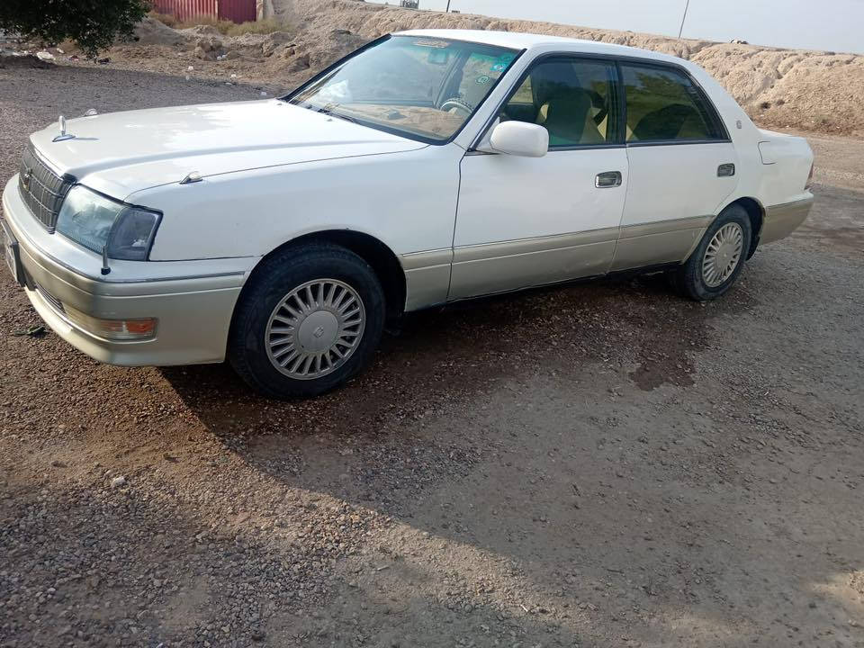 سلام عليكم راس الثور فلات مكفوله من الكص ونقل والضربه    سياره جاهزه من كلشي. مكينه وكير جدد 
تخم تاير تبريد ثلج. سياره مال جناي كل نقص ما بيها 
رقم ميسان دولي. تحويل ثاني يوم 
بيها مدكر خلفي مبدل بليابان فقط 
مكان السياره البصره القرنه. 
مكلف بلنشر. اتصل عله الرقم 

‪0771 243 4051‬
