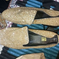 حذاء رسمي • أحذية