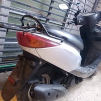 دراجه بريز للبيع دراجه كفاله بلاديه وكلشي شغال بيها مكاني بغداد ٥٥٠ 07...