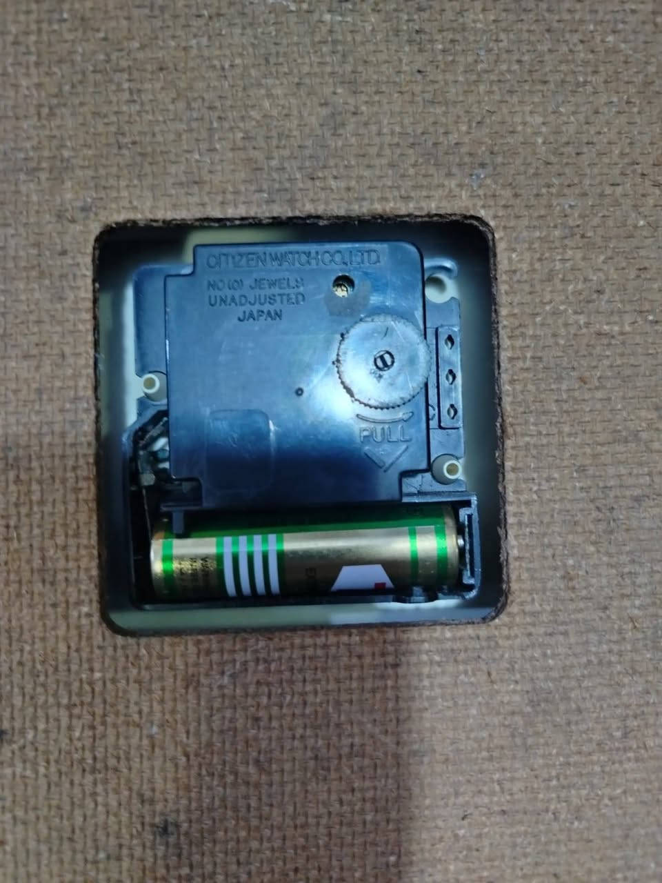 ساعة ستزن ياباني قديم إطار خشب انتاج الثمانينات


**إذا كنت صاحب هذا الإعلان وتريد حذفه لأي سبب، رجاءا أرسل رسالة إلى الدعم الفني**