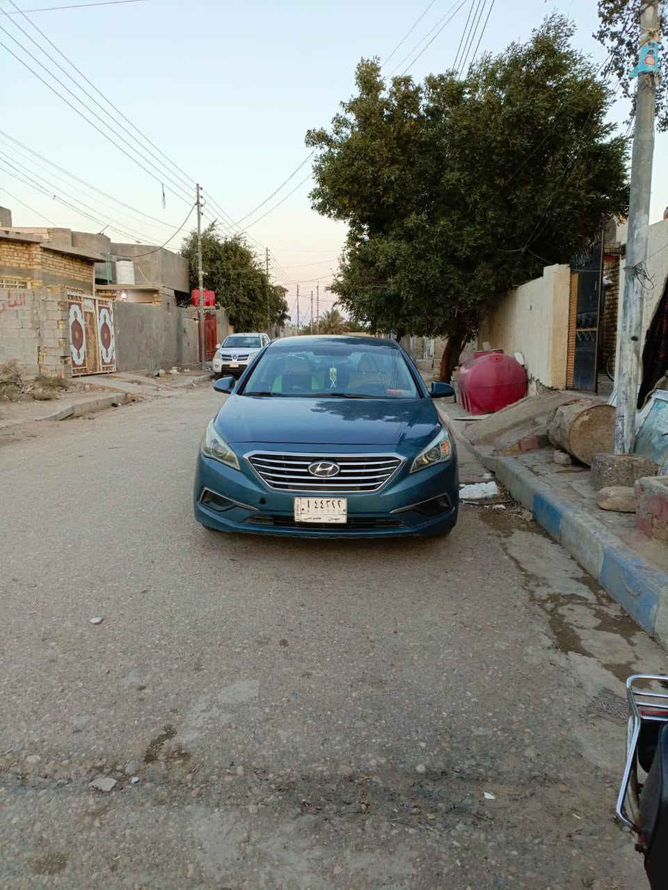 بسم الله الرحمن الرحيم 
سوناتا موديل 2016 وارد امريكي 
مواصفات عاديه تخم تاير جديد باتري جديد 
مكينه وكير خير من الله اترايك وين متحب 
تبريد تدفئه في حاله جيده 
الحادث بالمنشور 
رايده للطيببن مال جناي 
السعر 115وبيه مجال للطيببن *********** ميسان
