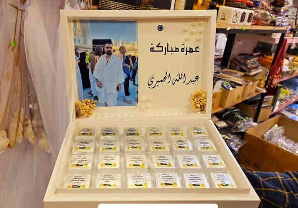 توفر توزيعات العمره  
كل الشغلات الاساسيه لميز  استقبال المعتمرين
وباسعار مناسبه جداً
(توزيعات كارتونيه ،مسبحة بكل الاشكال ،مقدمات ، بوكس شكلاته ، نشرات ،نفاخات ،بطل زمزم ، توزيعات حسب الطلب ايضاً)
للطلب مراسلة الصفحه او زورو موقعنا 
ديالى /خانقين / داره كوناره 
***********
