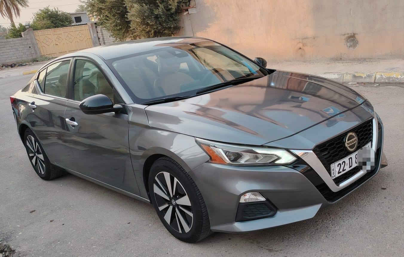 السلام عليكم نيسان التما موديل 2021
رقم اربيل سنويه ورقم جديد وكاله اوتحويل حاظر
محرك 2500
السياره مواصفات Sv
شاشه وكاميرا ورادار جانبي ورادار خلفي وحساسات خلفيه 
وباقي مواصفات معروفه. السياره بيه جاملغ وبونيد صبغ امريكا
وبيه 3 قطع كلير فقط بدون تبديل اوسمكره اودواخل فقط كلير. صور الحادث منزله بالمنشور. اي استفسار وتساب وماسنجر موجود
***********
مكان السياره ديالى خانقين السعر 132 وبي مجال
