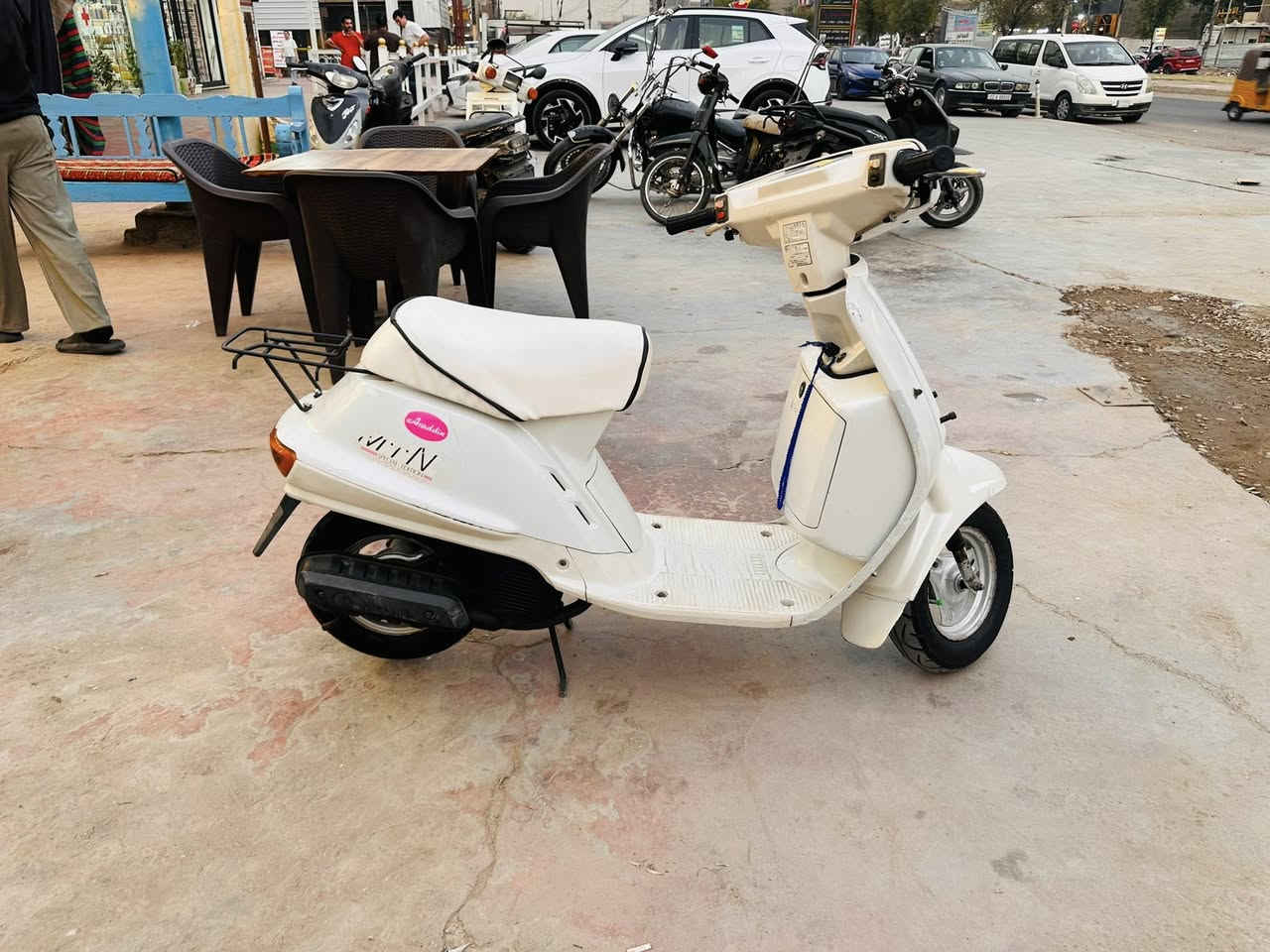 دراجه منت ماشيه 1000كلها شغاله مابيها اي نقص عنوان بغداد البلديات. ***********
