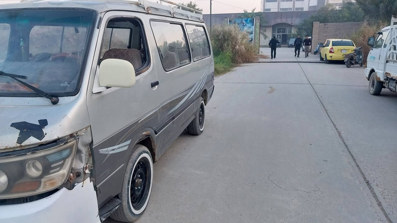 سلام عليكم كيه مديل 2009 سياره بسمي سعر 35 وبيهة مجال 
العنوان بغداد 
ملاحضه:بيع او مراوس 
كير ومحرك ففتي 2500 اقتصادي 
رقم: ***********
