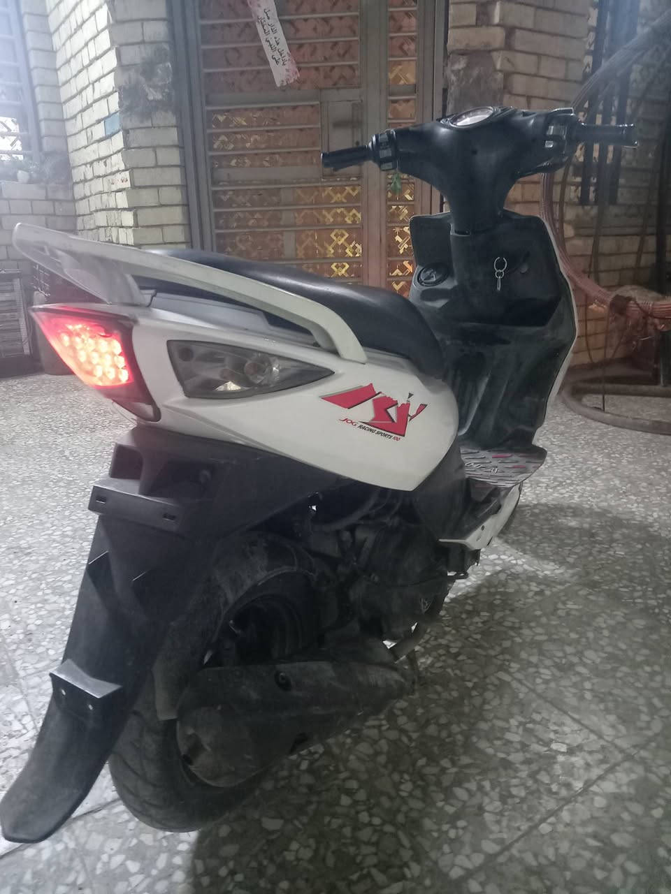 السلام عليكم دراجه ماكس مضلع حديث دراجه نضافته 90 بلميه نوزل كهربائيات جديده عالي ناصي اشاير تايرات جدد مجفته جديد السعر النهائي 550 المكان الأمين الثانيه رقم ***********
