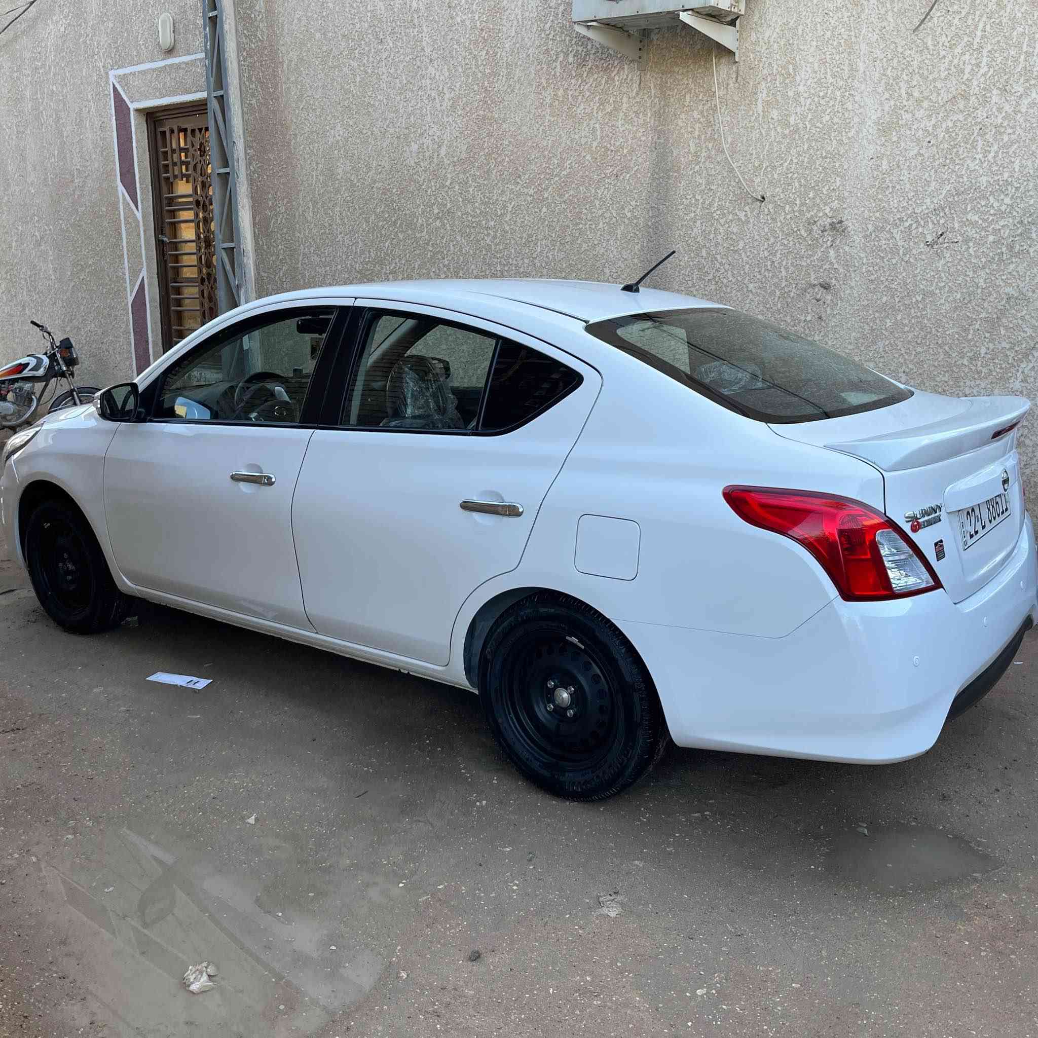 السلام عليكم/‭0773 537 2595‬
للبيع فقط نيسان صني موديل 2024 مكفوله كفاله عامه كير مكينه حداديه كشر كله كفاله رقم اربيل سنويه ورقم جدد وكاله تحويل مضمونات مكان السياره كربلاء 
السعر /123 بيها مجال قليل
للاستفسار/ ‭0773 537 2595‬ كربلاء, العراق
