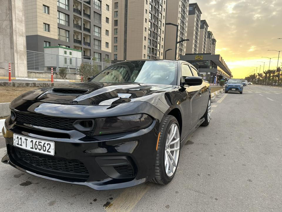 بسم الله الرحمن الرحيم
دوج جارجر 2018 بيها صبغ 4 قطع ماشيه 100 مايل
محرك جيد جدا
كير جيدا جدا
صدرً جديد اليوم بدلته 
تخم تايرً جديد اليوم بدلتهن
رقم بغداد تحويل ثاني يوم  
العنوان بغداد حي جهاد
19500$
***********
