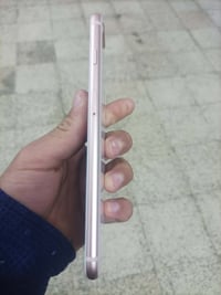 آيفون 8 بلس • ١٢٨ • زر الهوم عاطل