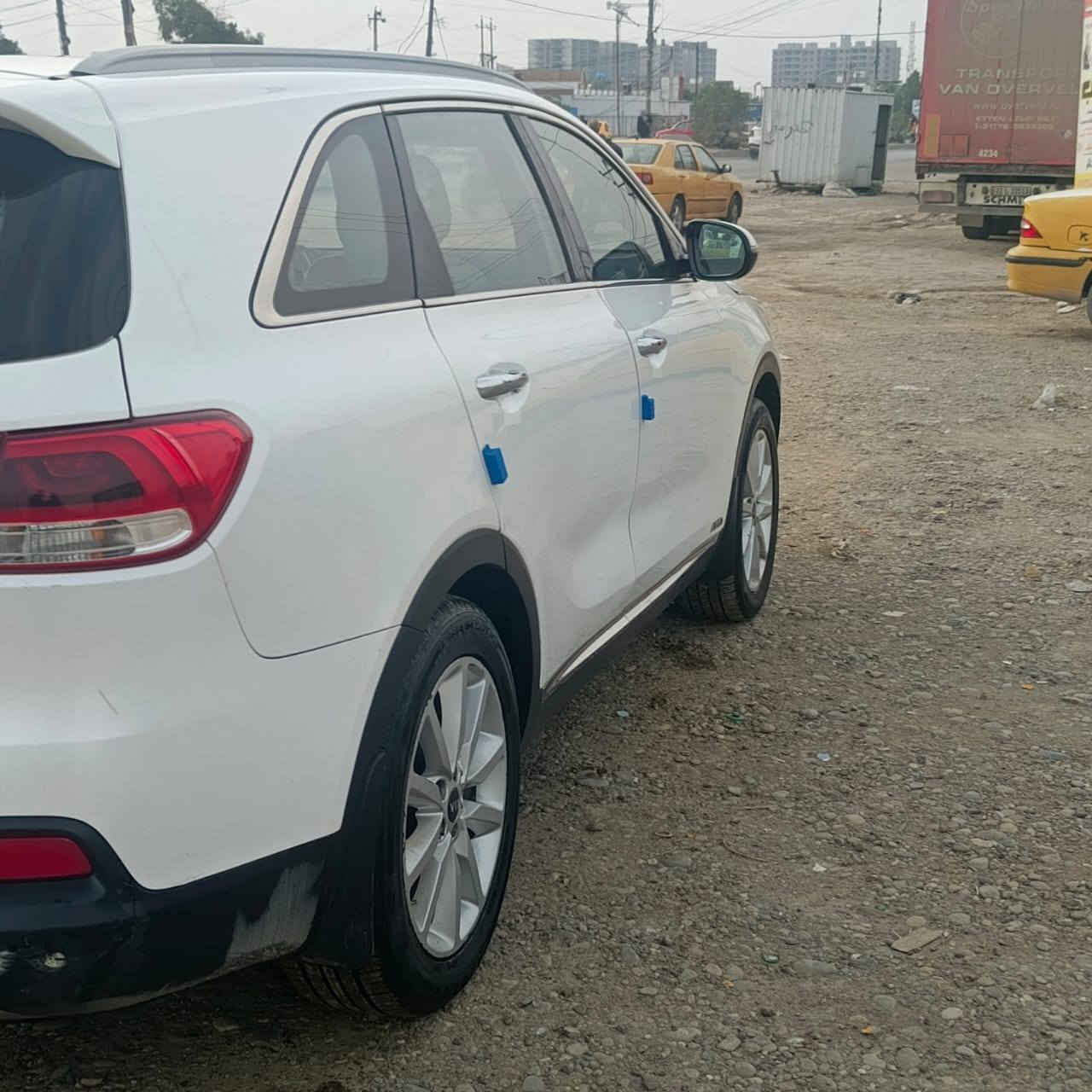 السلام عليكم سياره البيع ٢٠١٦فول خليجي سياره جديده ماشيه ٢٣٠ سته سلندر السعر ٢١٠ وبيه مجال بكاني بغداد
رقم بغداد *********** مكلف بل نشر
