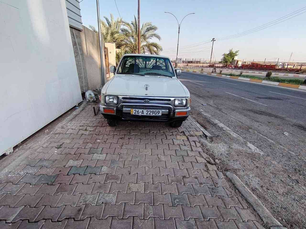 تيوتا تك موديل 1992  كير مكينه أكسل شاصي كلها بل شرط سنويه بنهاية 29 بأسمي غرفه جديده  بدي غلفته جديد جاملغات كلها شغل الموصل  مكانها صلاح الدين تكريت  سعرها ٥٣ وبيها مجال بسيط جداً للشراي  صبغ حزام ما بيها أي ضرر أي ضربه ما بيها رقم الهاتف *********** بيع فقط
