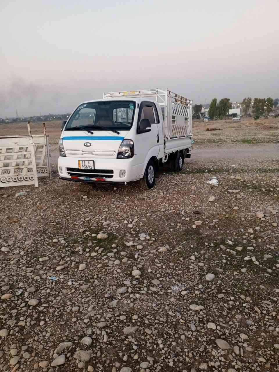 كياحمل للبيع موديل 2020سنويه تنتهي 30 سعر 130بيه مجال***********
