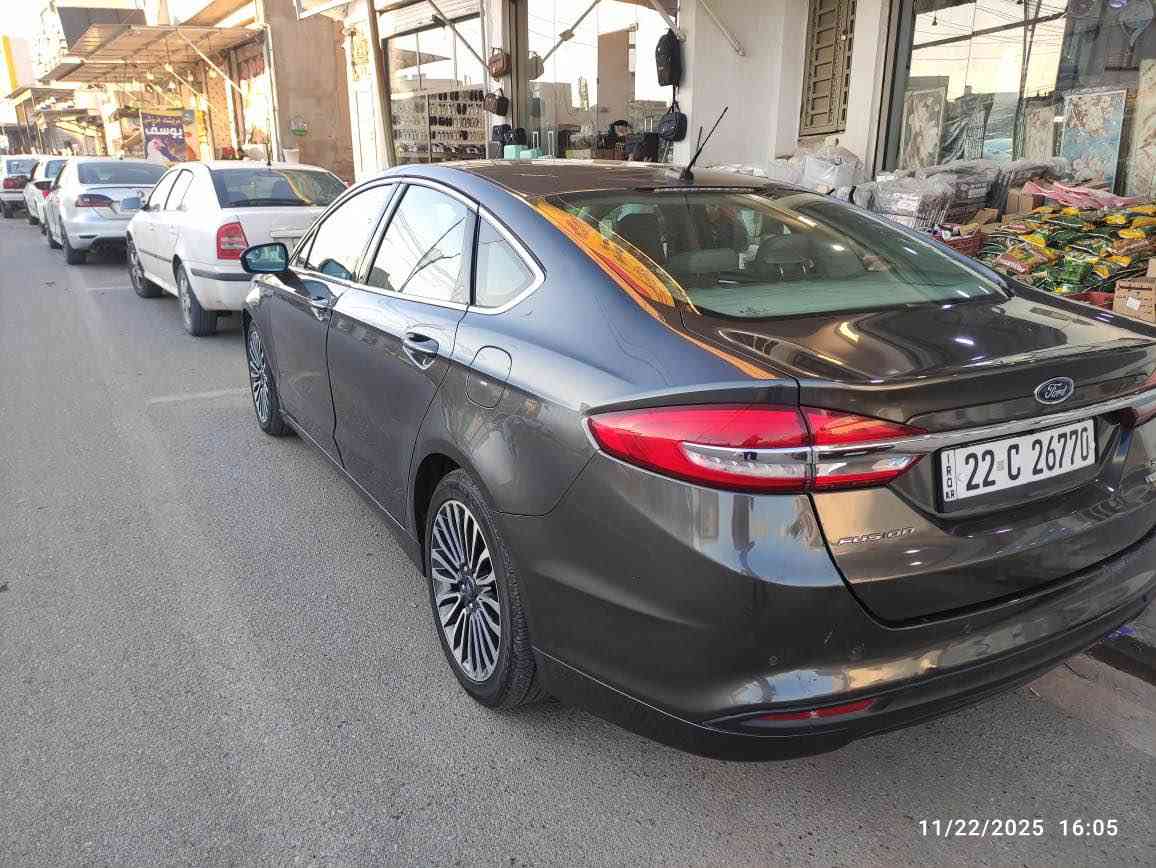 فورد فيوجن 2017 
فول مواصفات عدى السلايد محرك 1.5 توربو
تدفئه كشنات
كشنات جلد عسلي
داخل 3 الوان
تشغيل عن بعد 
تبريد قطعتين
بعد بيهه كومه مواصفات 
السياره بدون حادث فقط سرقه جامرلغ و مبدلي بلاي فقط بي شبرين صبغ 
سنويه جديده
مكان السياره كركوك
*********** كركوك, العراق
