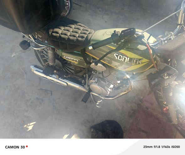 السلام عليكم شباب سونك للبيع مديل 2025/8/28 بعدها جديده ماشيه 1552بصمتين تشغيل عن بعد سعرها 900
***********
