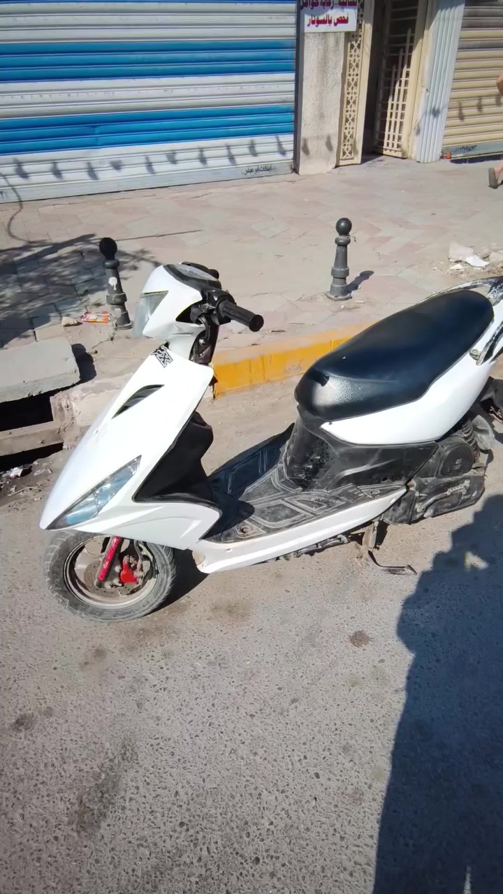 يا الله سلام عليكم دراجه ماكس مضلع حديث ٢٠١٩ نكره سلف مكينه خرسه كهربائيات كامله حته ماغاسله دراجه نضيفه حيل مابيه اي نقص سعره ٦٠٠ مكاني بغداد جديده ***********
