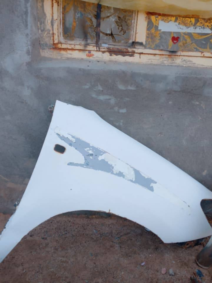 سلام عليكم للبيع غراض بيكم بنيد وجاملغ ودعاميه ودرع مكاني ناصريه غراف شراي يتصل ***********
