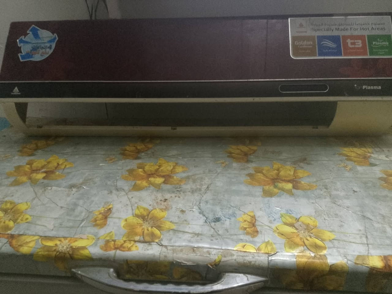 سبلت.للبيع،قطعة،داخلية،بيها،ثقب،اونقص،غاز،كامل،معىة،الدوريات،السعر250,***********

