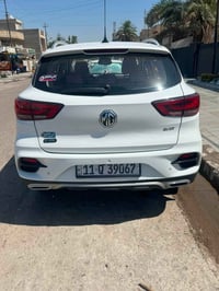 🚗 للبيع MG ZS موديل 2024 - بحالة الوكالة 🚗 🔹 الموديل: 2024 جديده مناقص...