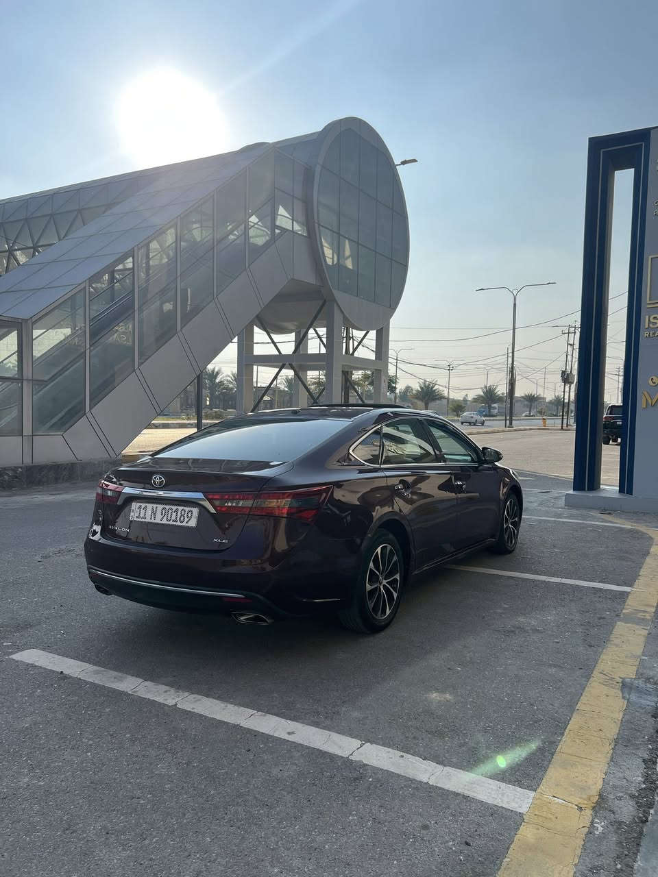 تويتا افلون XLE 2016 وارد امريكي ( صور الحادث مرفقة )
للمراووووووووس او للبيع حسب الرغبة

*مقاعد جلد كهربائية دوشمة جديدة مع أمكانيه تعديل مقاعد 8 وضعيات 

 * شاشة 

*نظام صوتي ENTUNE  8 سماعات صوتها رهيب 

* كاميرا خلفية 

*تشغيل بصمة 

*منافذ AUX/USB

*فتحة سقف

*حساس جام 

*تدفئة مقاعد

*انظمه SPRT , ECO , NORM

انظمة الأمان والسلامة :

🛑 ماشية : 160.000km

* 10 وسائد  هوائية  (امامية ، جانبية ،ستائرية ، للركبة )

*فرامل ABS  مع توزيع الكتروني للفرامل EBD ونظام مساعد فرامل BA 

*نظام مراقبة ضغط الإطارات 

*مثبت سرعة

*نظام  مساعدة صعود مرتفعات عالية  

مكان السيارة : الفلوجة
 
السعر : 17.500$ 

رقم صاحب السيارة 

***********
