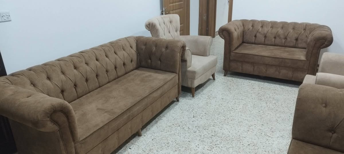 تخم 10 مقعد


**إذا كنت صاحب هذا الإعلان وتريد حذفه لأي سبب، رجاءا أرسل رسالة إلى الدعم الفني**