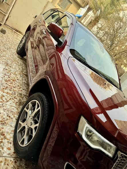 السلام عليكم جيب 2020 خليجي وكالة ليث العبيدي مكفولة كفالة عامة اوفرلاند اعلى فئة السيارة جديدة جداً موصفات بانوراما كشنات جلد تدفئة تبريد كشنات كهرباء داخل قرميدي دشبول قرميدي بصمة دخول ذكي صندوق كهرباء ٦ سلندر شاشة كبيرة كامرة خلفية حساسات امامية خلفية مانع اصطدام ماوس تحكم وضعيات قيادة فور ويل شاشات خلفية كشنات حضن وباقي الموصفات المعروفة سنوية هزة كلة جديد تخم تاير السعر 310 وبيها مجال حك الجية المكان بغداد السيدية رقمي ***********
