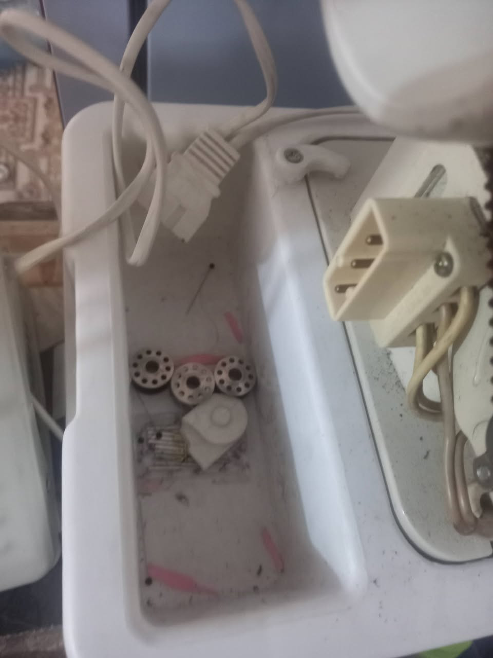 حته مالته بيه بس والله لان محتاجه اريد ابيعه بيه مجال من رخصت لادمن فدوه الحد يكسر بيه 400


**إذا كنت صاحب هذا الإعلان وتريد حذفه لأي سبب، رجاءا أرسل رسالة إلى الدعم الفني**