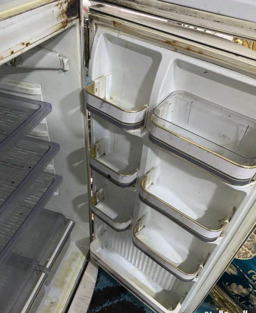 ثلاجة ارتفاع الفريز 44 عرض 32 العمق 41
الثلاجة الي تصير جوه
عمق 35 
48عرض
ارتفاع الثلاجة 101 
ارتفاع الثلاجة كلها فوك ال150 بين ال150-160

210 – 220 لتر حلة, بابل


**إذا كنت صاحب هذا الإعلان وتريد حذفه لأي سبب، رجاءا أرسل رسالة إلى الدعم الفني**