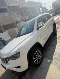 جيب لمتدد امريكي موديل 22  رقم بغداد حادثه موضحه بالصور ماشيه 38 فقط ج...