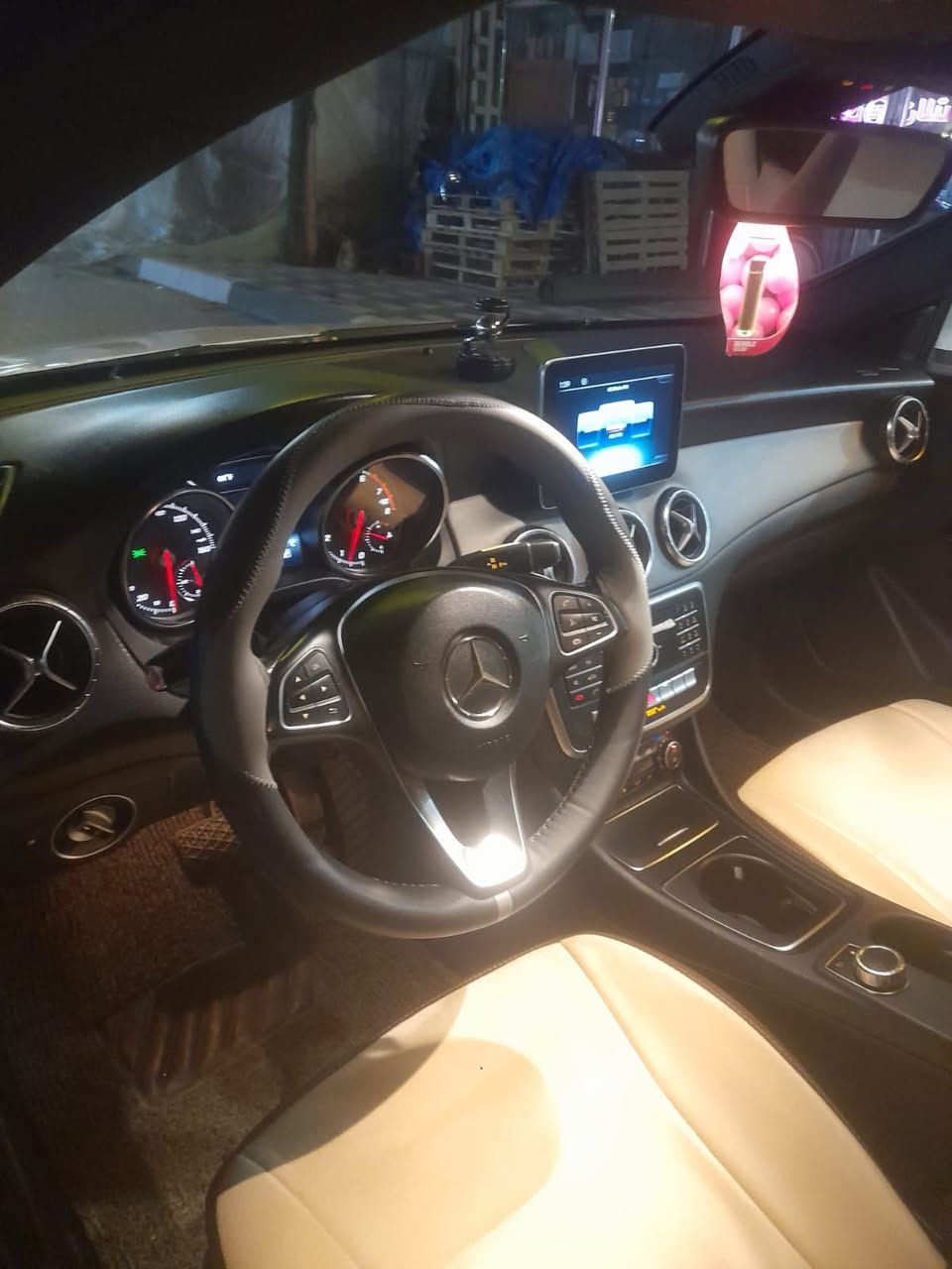 مرسيدس بنز CLA250 2018 وارد ياباني السياره خير من الله حجم المحرك: 2000 سي سي (4
سلندر، بنزين، توربو)
دفع أمامي (توويل)
• السيارة بيه جاملغ صبغ فقط
• عداد المسافة: 80 ألف كيلومتر
• بحالة جيدة، بدون أي أعطال، لا تحتاج
لأي مصاريف.
• المحرك وناقل الحركة (كير) بحالة
ممتازة،
AMG كتات •
• داخلية بيج مميزة
AMG ويالة •
• شاشة كبيرة
• رادار أمامي و جانبي
• داخلية سوداء جديدة
• نظام التوقف والانطلاق الأوتوماتيكي
(أوتو ستوب، أوتو هولد)
• شفرات تبديل السرعة على المقود
Harman Kardon نظام صوت •
• حساسات ركن
• كراسي جلد
• كراسي مدفاة
• كراسي مع ذاكرة ضبط وضعية الجلوس رقم بغداد مميز مكان السيارة كربلاء رقم ***********  ‭٠٧٧٣ ٠٠٤ ٤٥٢١‬ سعر 175 وبيه مجال
