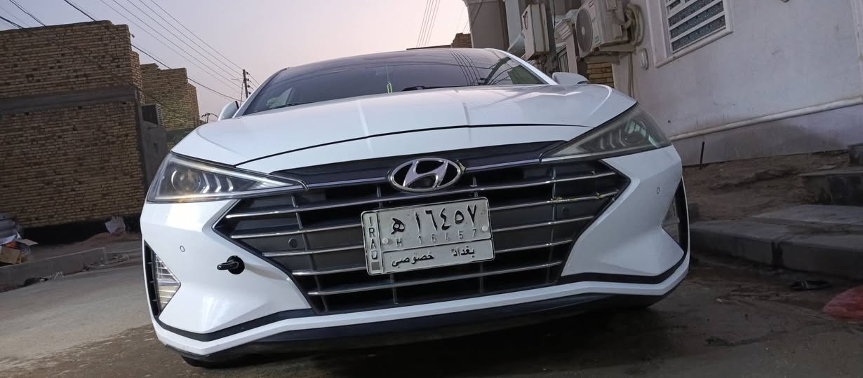 انترى 20 خليجي كفاله عامه 
رقم بغداد 
مكينه 2000 
كير AT 
تبريد حداديه 
دواخل تدفئه 
فتحه بالقماره 
دخول ذكي 
بصمة تشغيل 
مرايات شفط 
ماشيه 129 قابل للزيادة 
بشهر ال6تصير حره 
راعيه يمي بناصريه 
استقطاع يدوي اخر وصل انطيكياه  
السعر 160 والي شراي يتصل وبخدمته 
***********
