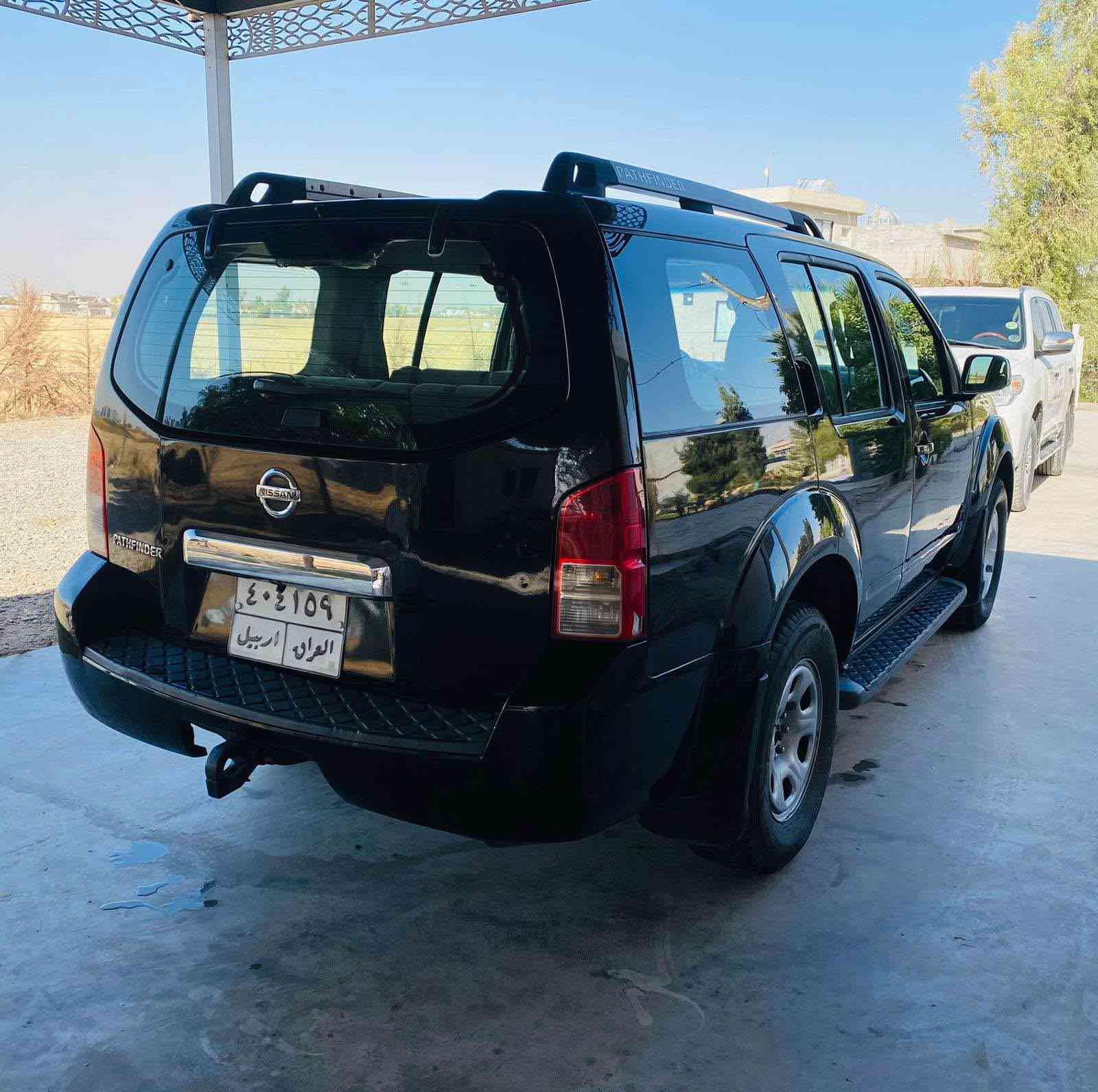 للبيع نيسان باسفندر ٢٠٠٦ وارد خليجي 
فول فول مواصفات سلايت
سياره ٧ راكب 
دبل اكسل 
داخل بيجي 
٤ تايرات جديد
شرط تحويل رقم اربيل
سياره بيها ٦ قطعة سبغ 
اني ابيع حزام اثر شخط
مابيها دواخل شرط 

سعر ٧٨$ ورقه و بيها مجال بصيط
مكان اربيل 
*********** واتساب 
*********** واتساب بغداد, العراق
