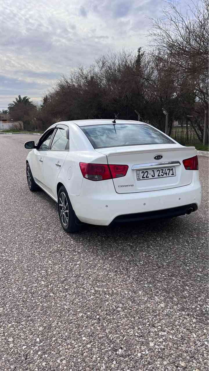 كيا سيراتو موديل 2012 رقم اربيل بسمي فول سيارة عدى البصمه بطاقه بانزين موجوده مع صوره للسونار . *********** كركوك, العراق

